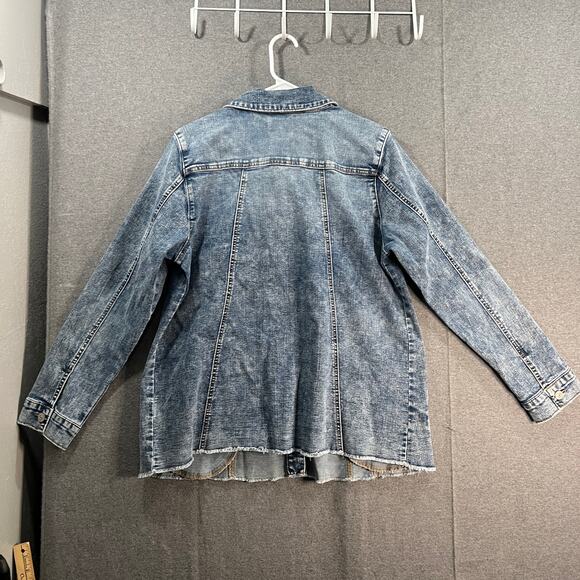 LOGO by Lori Goldstein Denim Jacket with Frayed Hem Medium Vintage Size Reg 10 - Picture 2 of 9